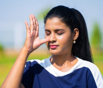 pranayama-to-reduce-stress-and-depression-1728570583988